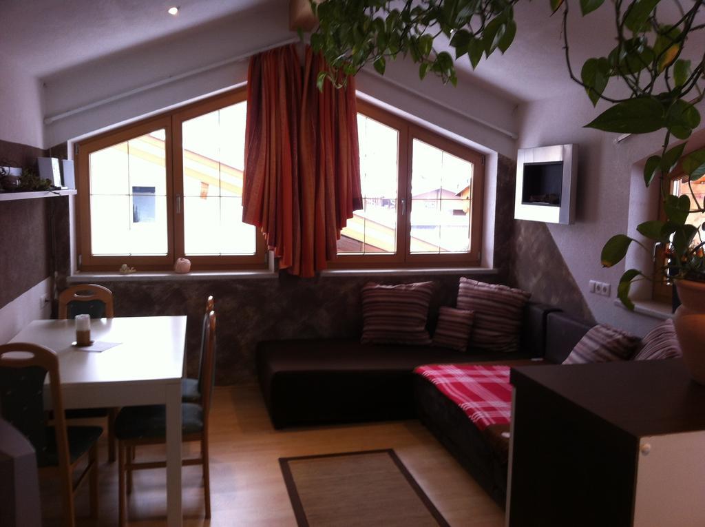 Haus Schiestl Apartment Zell am Ziller Phòng bức ảnh